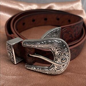 Women’s Brown faux Leather Belt with Silver Buckle|Large|NWOT